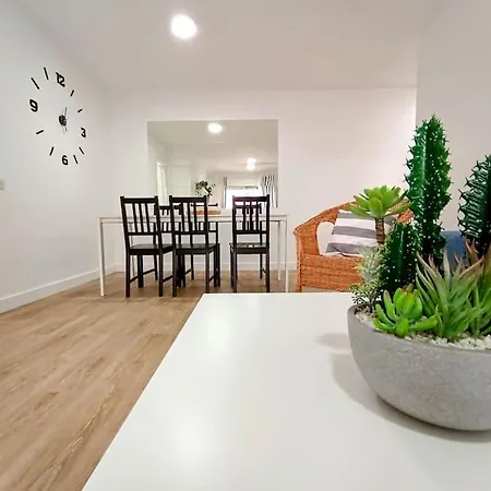 Dulos House Pool And Free Wifi Apartament *